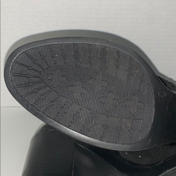 NWOT STRATEGIA Black Leather Ankle Boots - Picture 6 of 14